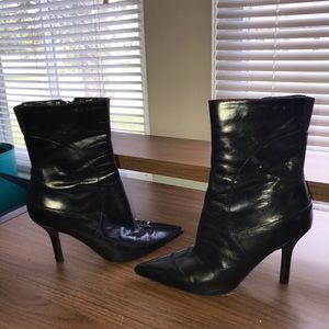 Nine West Shoes - Nine West ☝️OWNER black Stilletto Sz8 boot Nine West Shoes - Nine West ☝️OWNER black Stilletto Sz8 boot